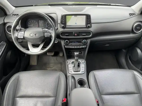 HYUNDAI KONA (7/13)