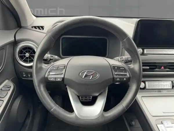 HYUNDAI KONA PRIME (9/15)