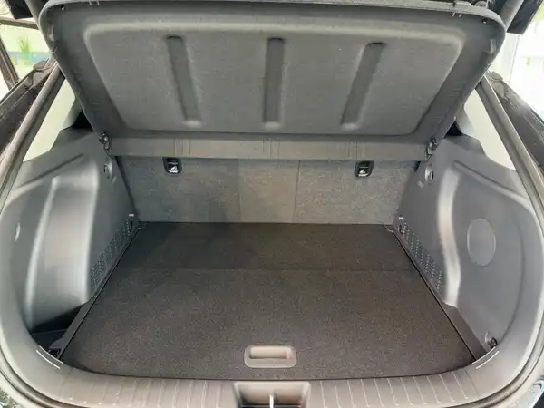 HYUNDAI KONA PRIME (13/14)