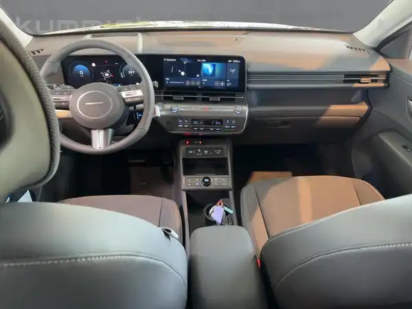 HYUNDAI KONA PRIME (8/14)