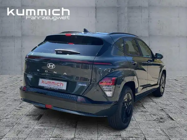 HYUNDAI KONA TREND (4/15)