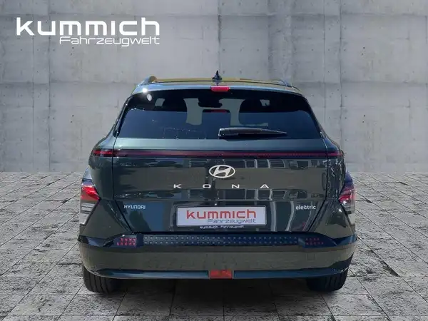 HYUNDAI KONA TREND (5/15)