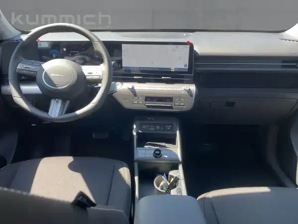 HYUNDAI KONA TREND (8/15)
