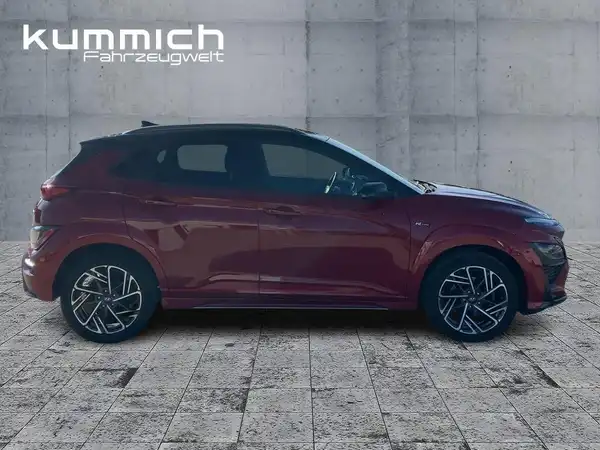 HYUNDAI KONA (3/15)
