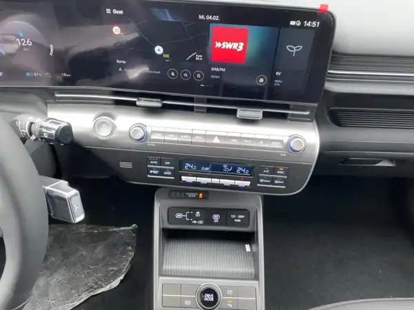 HYUNDAI KONA SELECT (10/14)