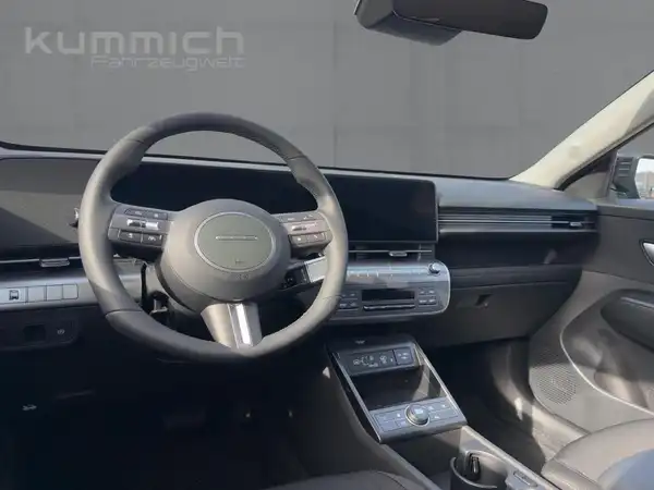HYUNDAI KONA TREND (8/15)
