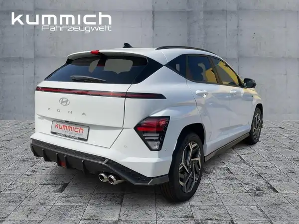 HYUNDAI KONA (4/15)