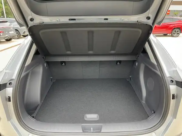 HYUNDAI KONA PRIME (13/15)