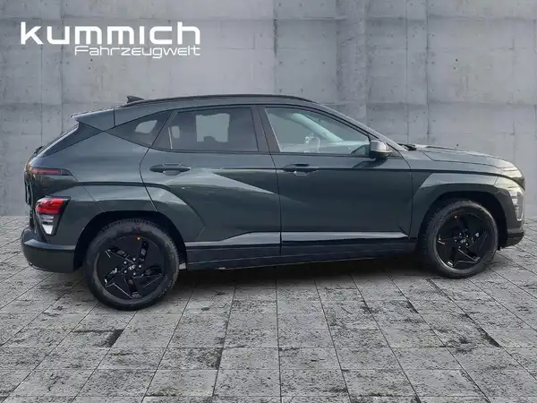 HYUNDAI KONA TREND (3/15)