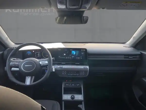 HYUNDAI KONA TREND (8/15)