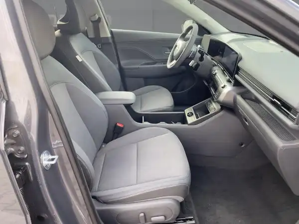 HYUNDAI KONA PRIME (11/15)