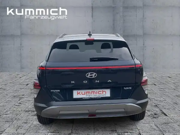 HYUNDAI KONA TREND (5/15)