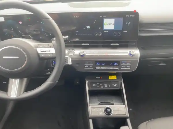 HYUNDAI KONA TREND (10/15)