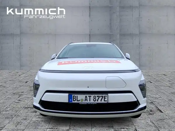 HYUNDAI KONA TREND (2/15)