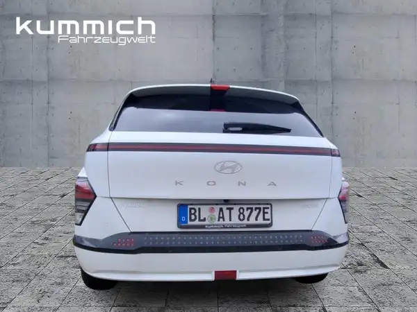 HYUNDAI KONA TREND (5/15)