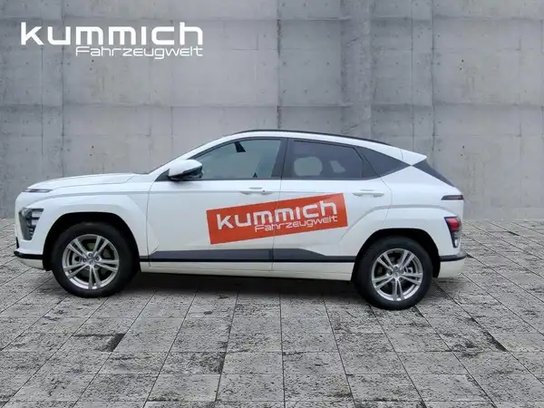HYUNDAI KONA TREND (6/15)