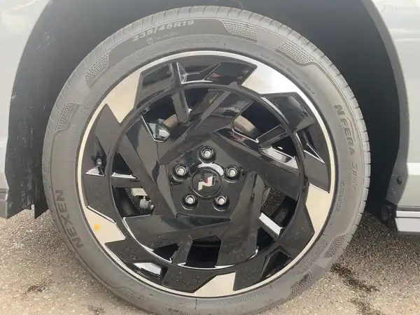 HYUNDAI KONA N LINE (7/15)