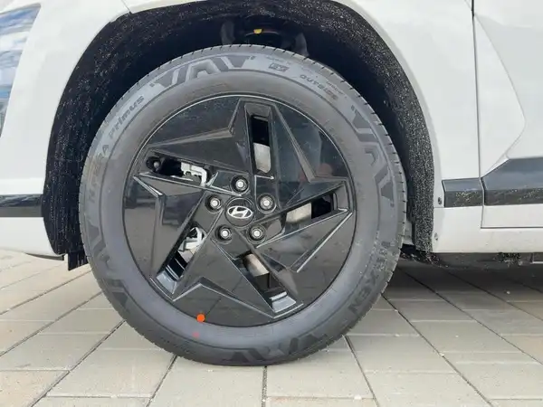 HYUNDAI KONA SELECT (7/14)
