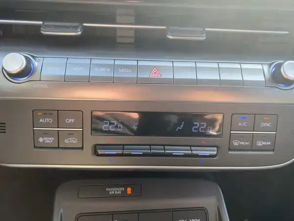 HYUNDAI KONA PRIME (13/15)