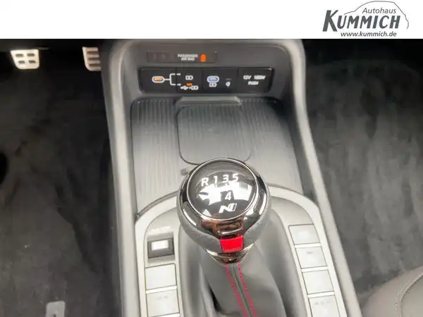 HYUNDAI KONA N LINE (14/15)