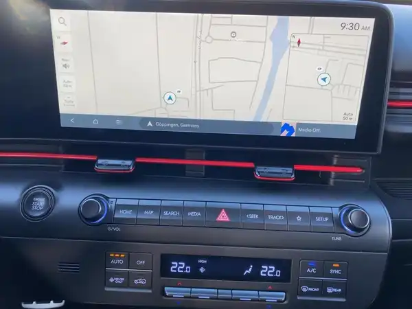 HYUNDAI KONA N LINE (10/15)