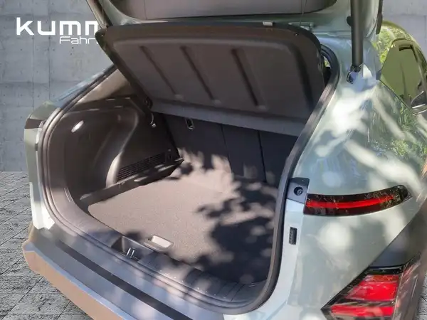 HYUNDAI KONA (13/14)