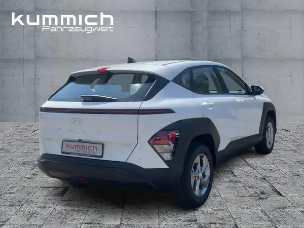 HYUNDAI KONA SELECT (4/15)