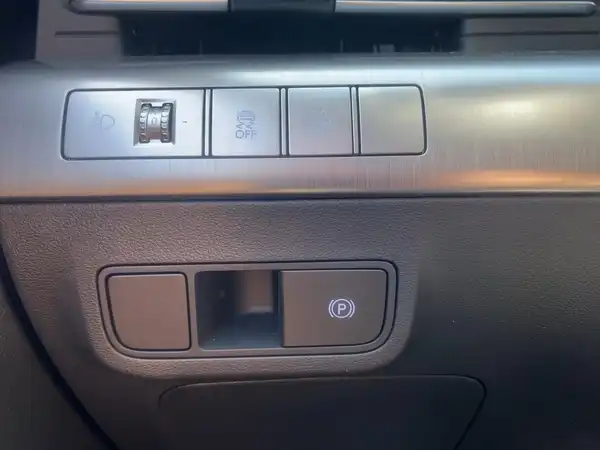 HYUNDAI KONA SELECT (7/15)