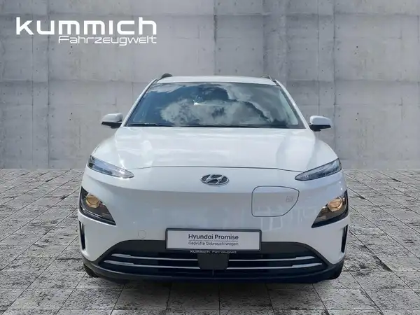 HYUNDAI KONA SELECT (2/15)
