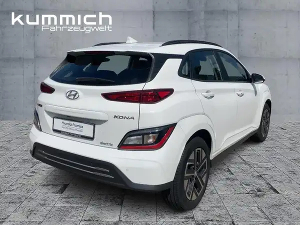 HYUNDAI KONA SELECT (4/15)