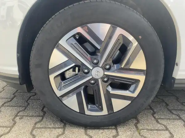 HYUNDAI KONA SELECT (7/15)
