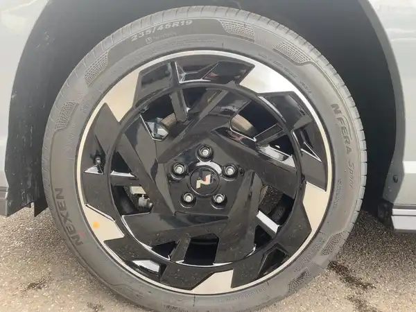 HYUNDAI KONA N LINE (7/15)