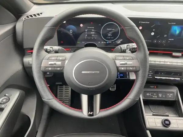 HYUNDAI KONA N LINE (9/15)