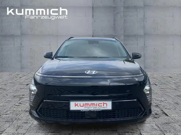 HYUNDAI KONA EV (2/15)