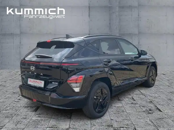 HYUNDAI KONA EV (4/15)