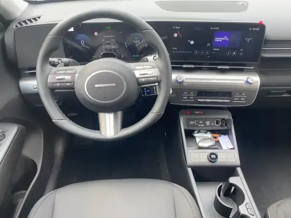 HYUNDAI KONA EV (8/15)