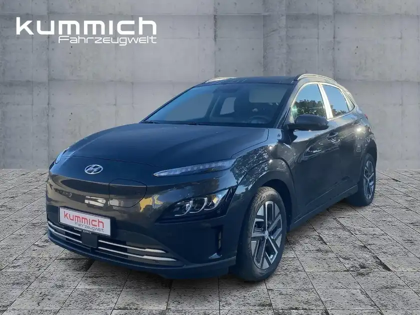 HYUNDAI KONA TREND (1/16)