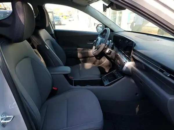 HYUNDAI KONA PRIME (11/14)