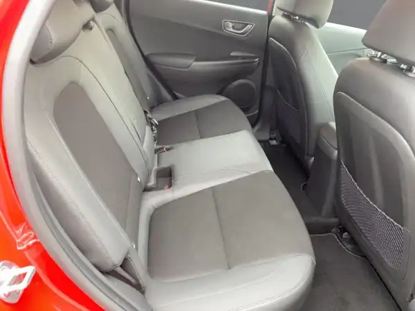 HYUNDAI KONA ELEKTRO (12/15)