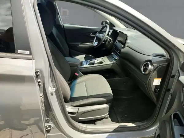 HYUNDAI KONA TREND (11/15)