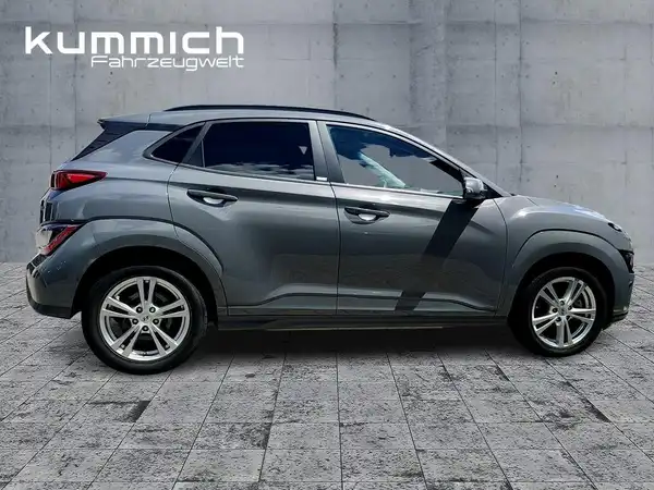 HYUNDAI KONA TREND (3/15)
