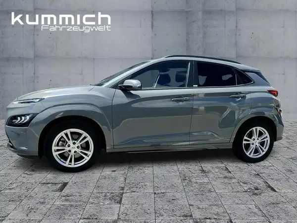 HYUNDAI KONA TREND (6/15)