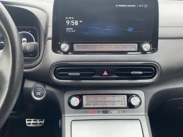 HYUNDAI KONA ELEKTRO (10/15)