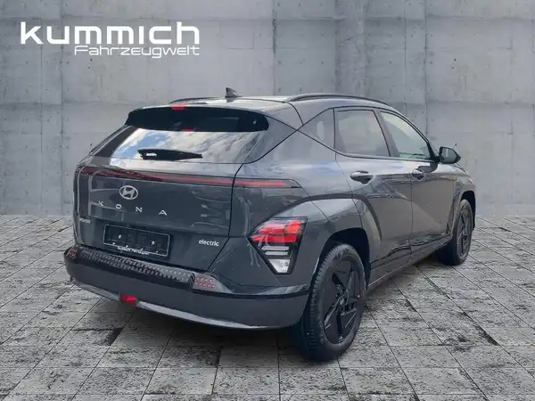 HYUNDAI KONA TREND (4/15)