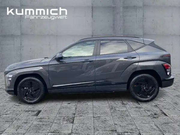 HYUNDAI KONA TREND (6/15)