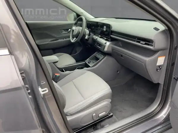 HYUNDAI KONA PRIME (11/15)