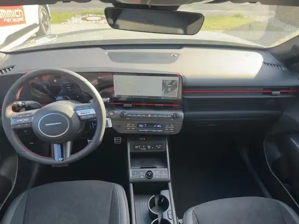 HYUNDAI KONA N LINE (8/14)