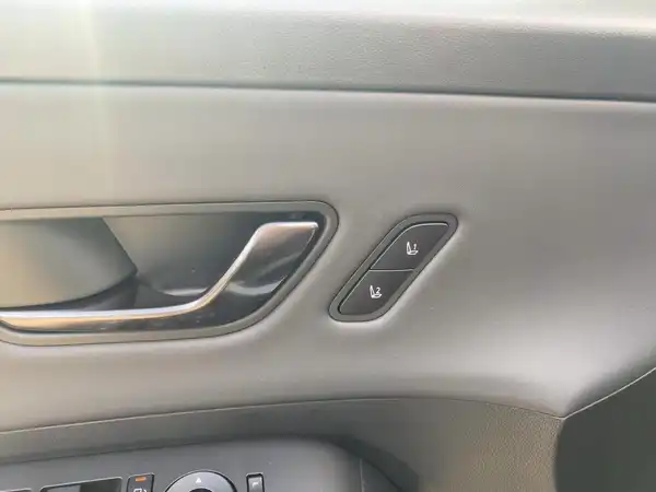 HYUNDAI KONA N LINE (14/15)