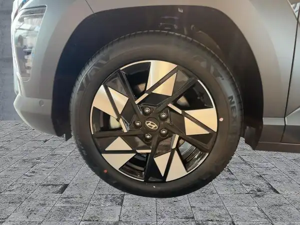 HYUNDAI KONA PRIME (7/11)