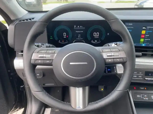 HYUNDAI KONA SELECT (9/15)